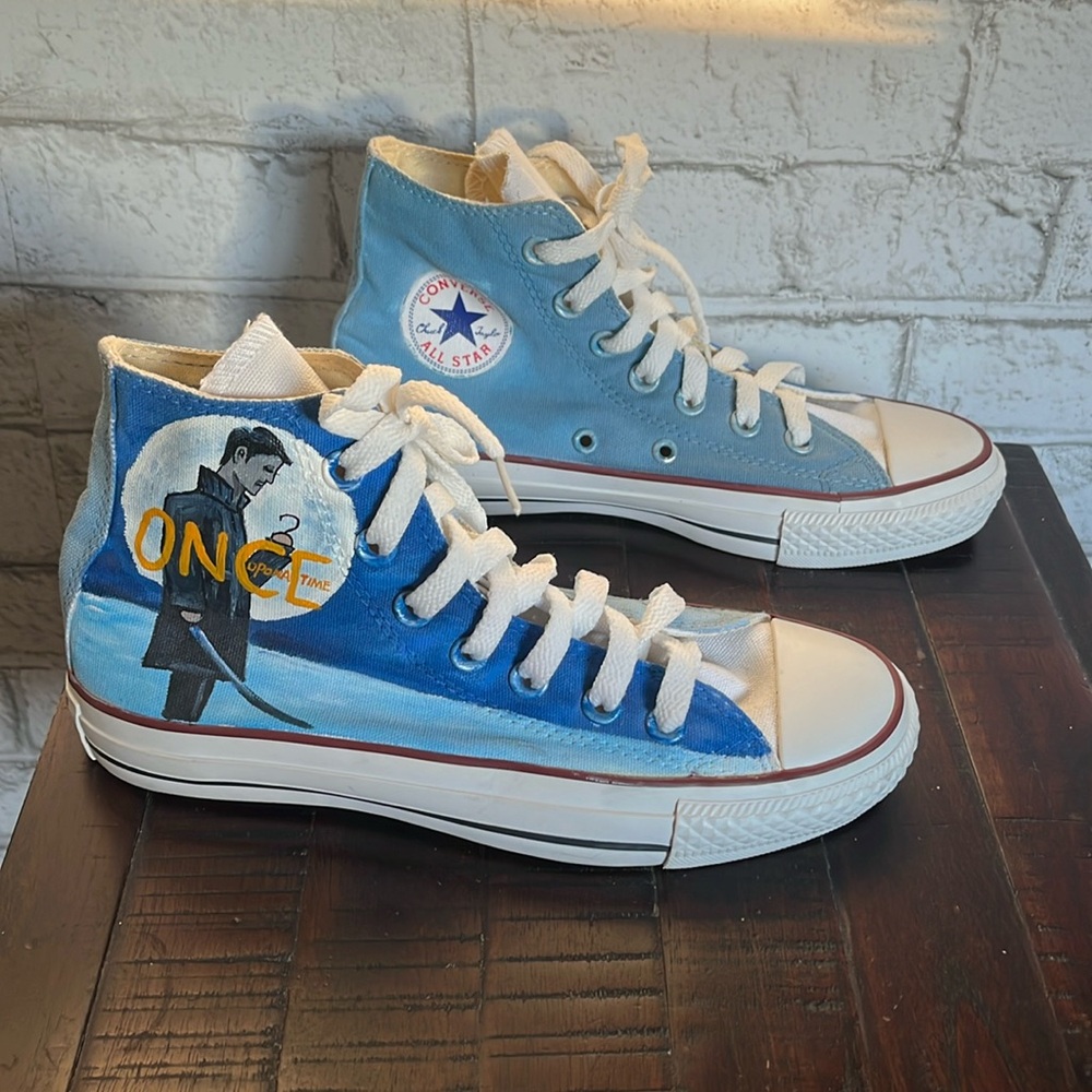 Converse Chuck Taylor All Star Once Upon a Time high tops lace up